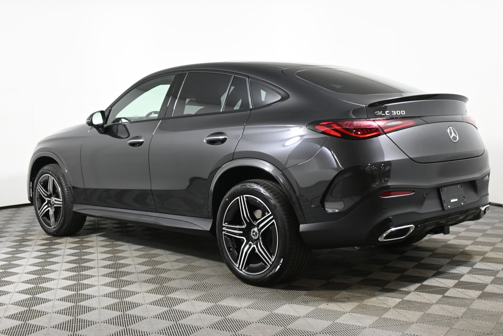2025 Mercedes-Benz GLC 300 5