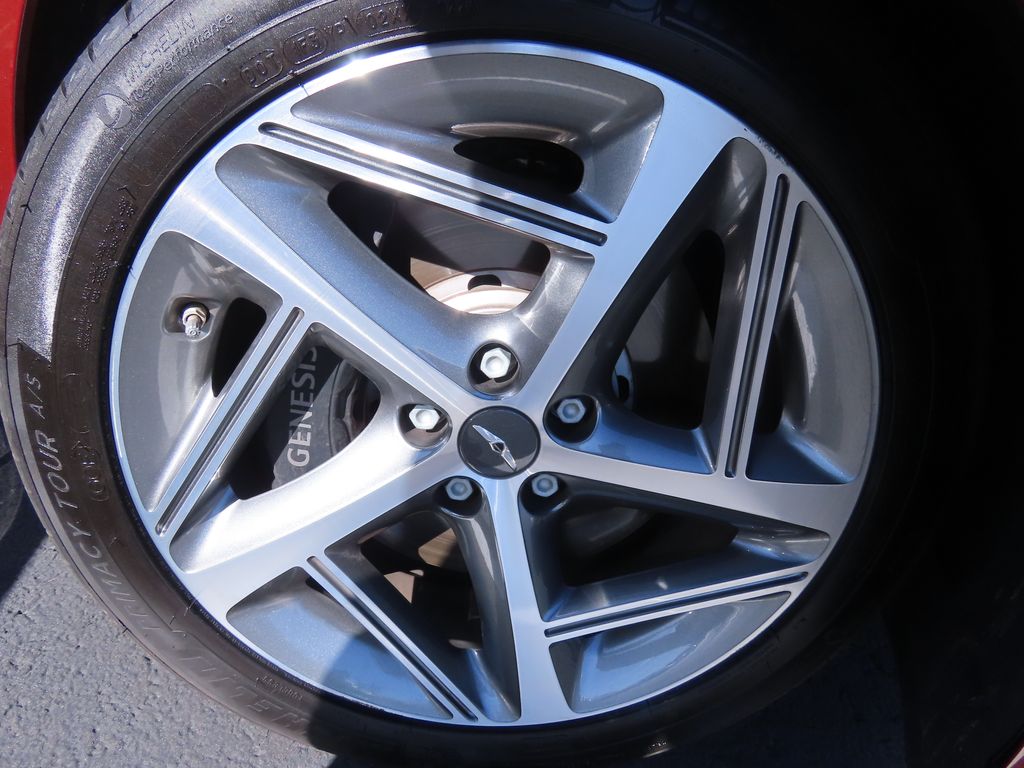 Thumbnail: 2024 Genesis G80 - 18