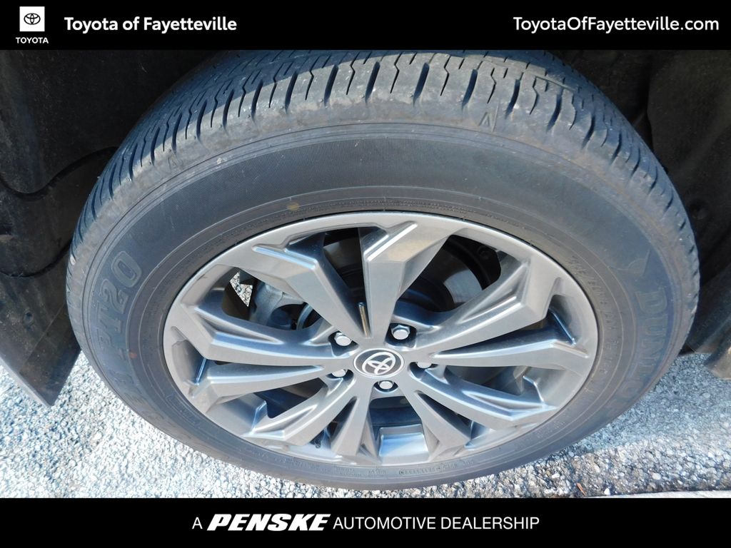 Thumbnail: 2024 Toyota RAV4 - 9