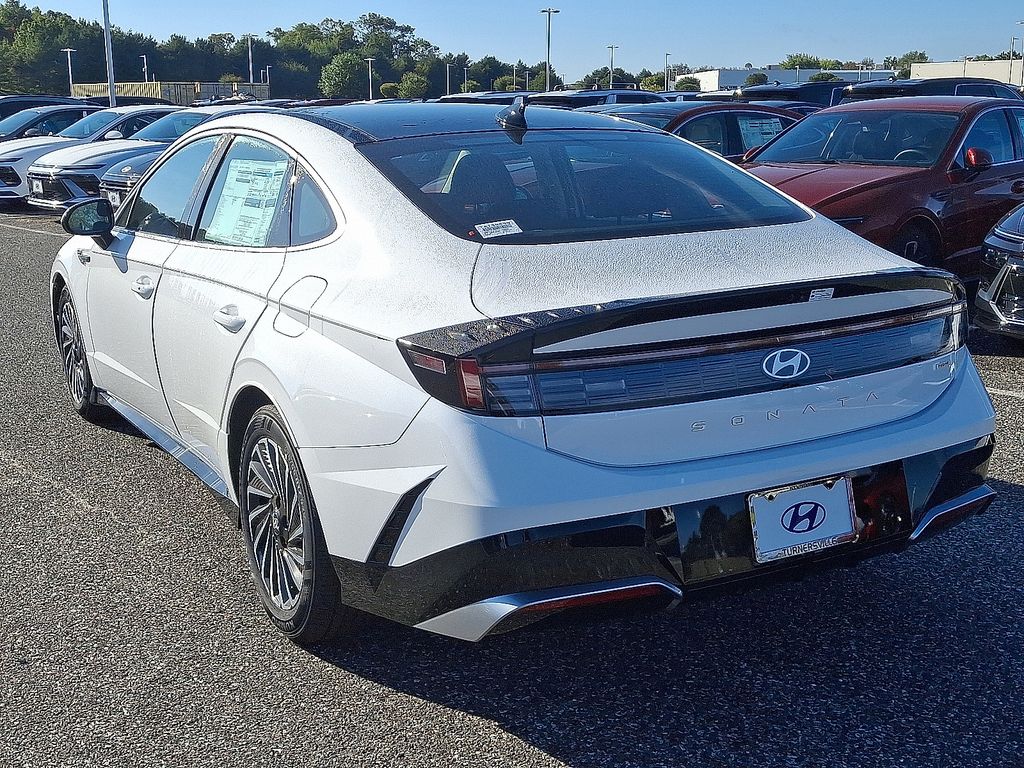 Thumbnail: 2026 Hyundai Sonata - 3