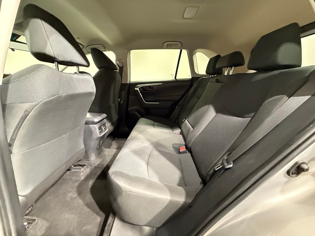 Thumbnail: 2024 Toyota RAV4 - 18