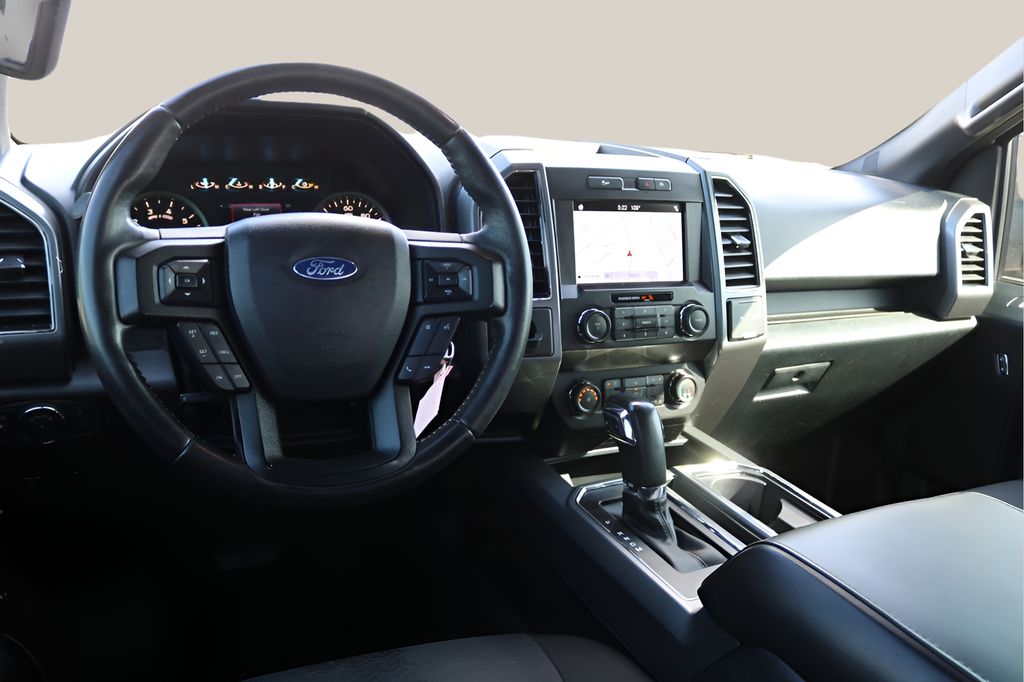Used 2019 Silver Ford XLT image 14