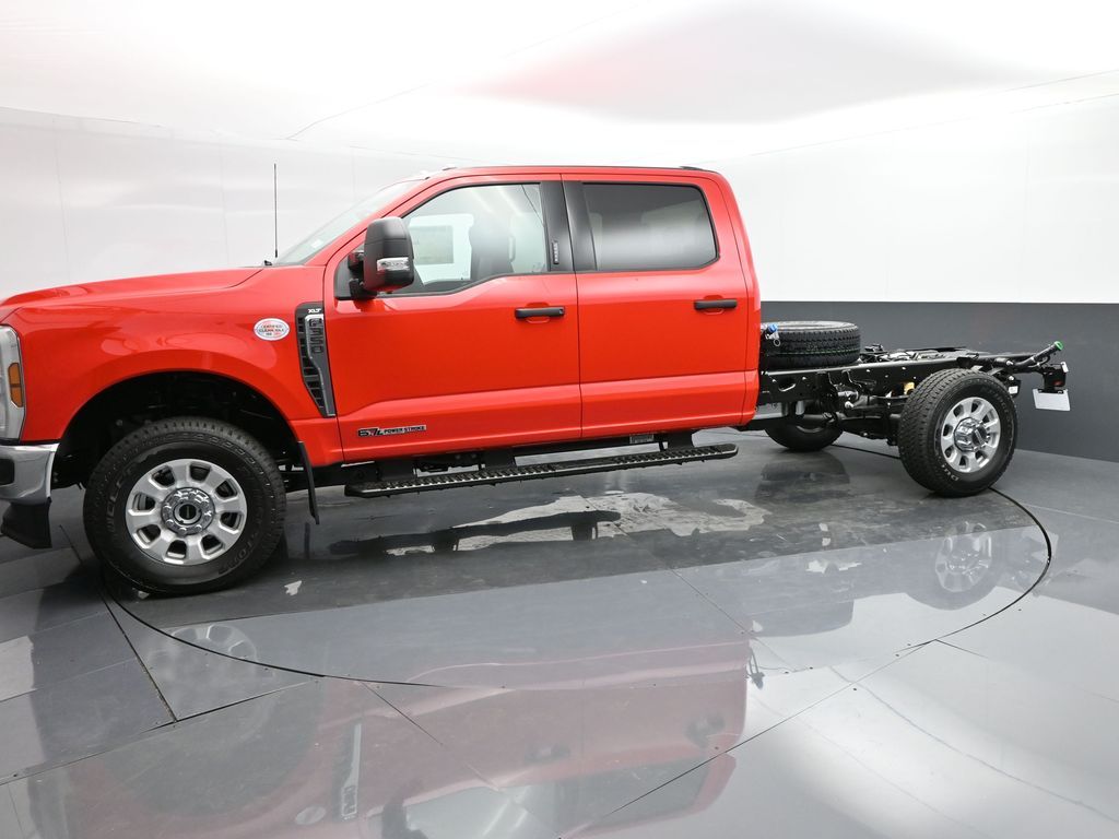2024 Ford F-350 Super Duty XLT