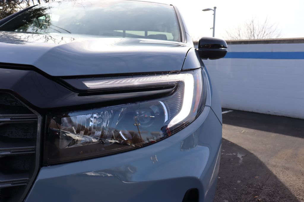 Thumbnail: 2026 Honda Ridgeline - 9