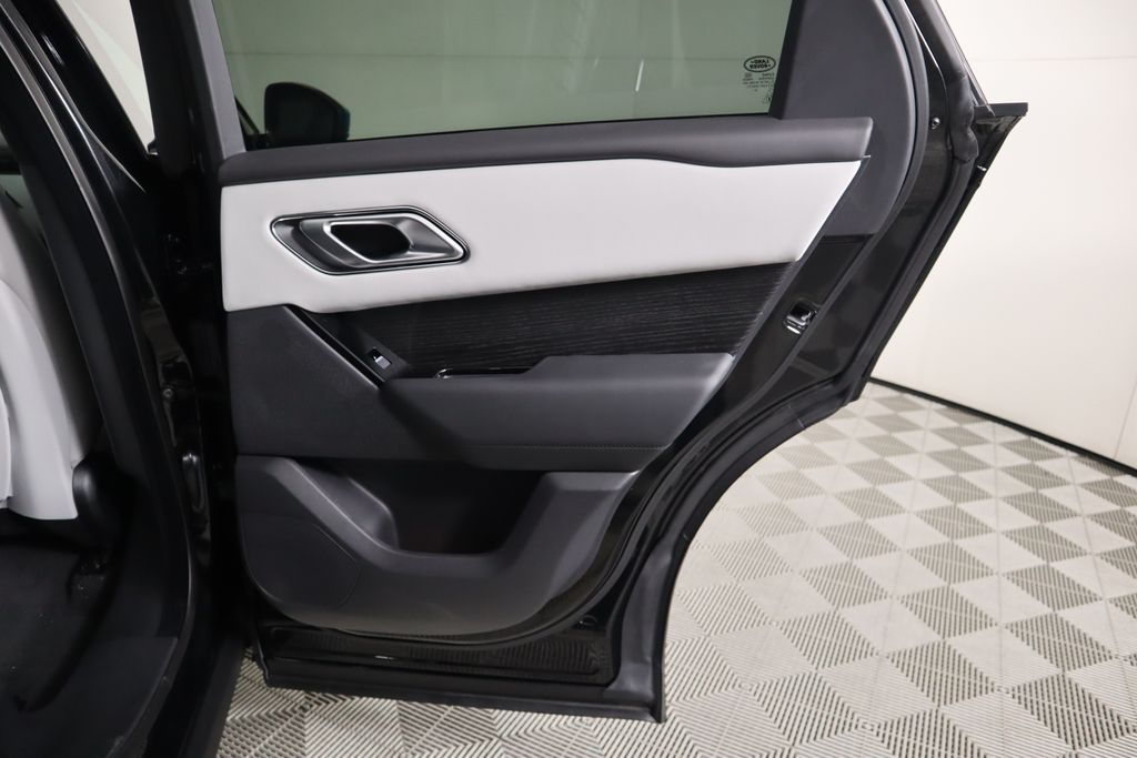 Thumbnail: 2026 Land Rover Range Rover Velar - 29