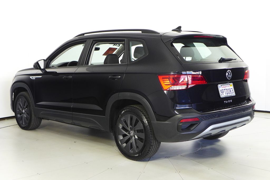 Thumbnail: 2024 Volkswagen Taos - 9