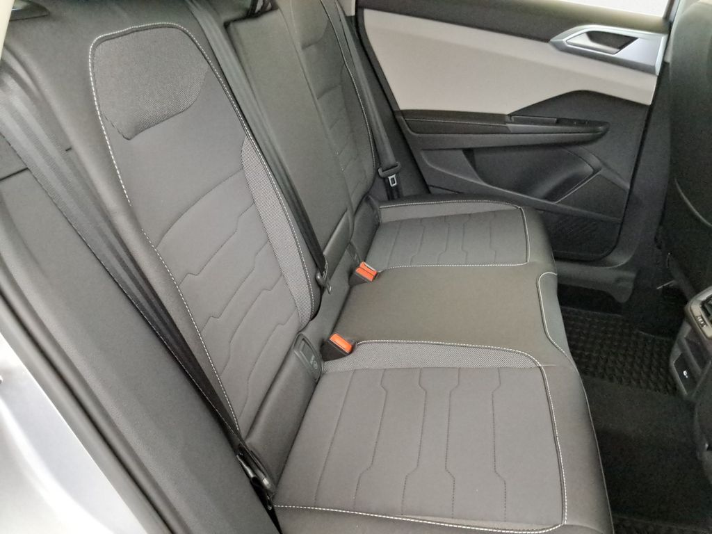 used 2025 Volkswagen Taos car