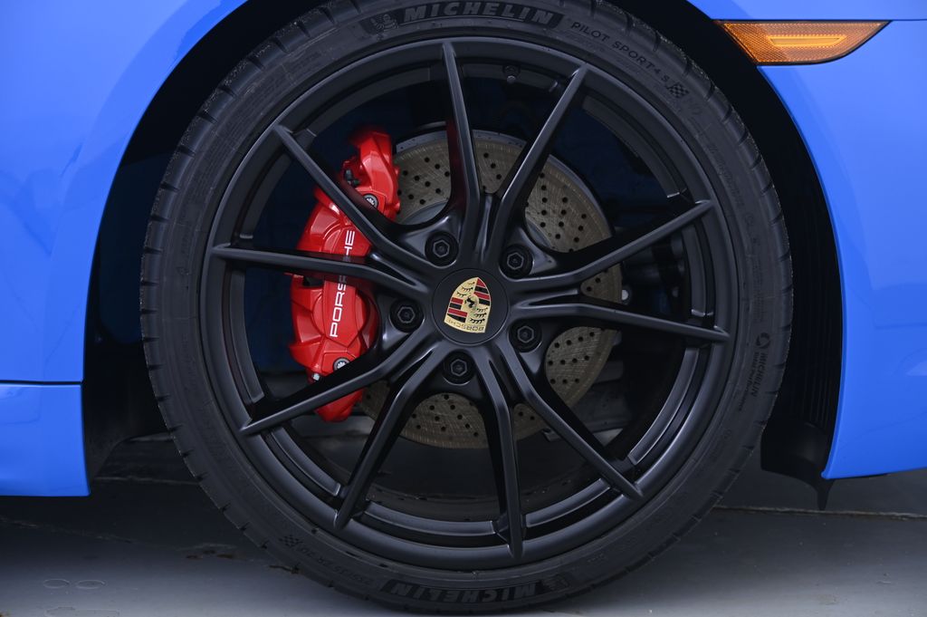 Thumbnail: 2025 Porsche 718 Cayman - 14