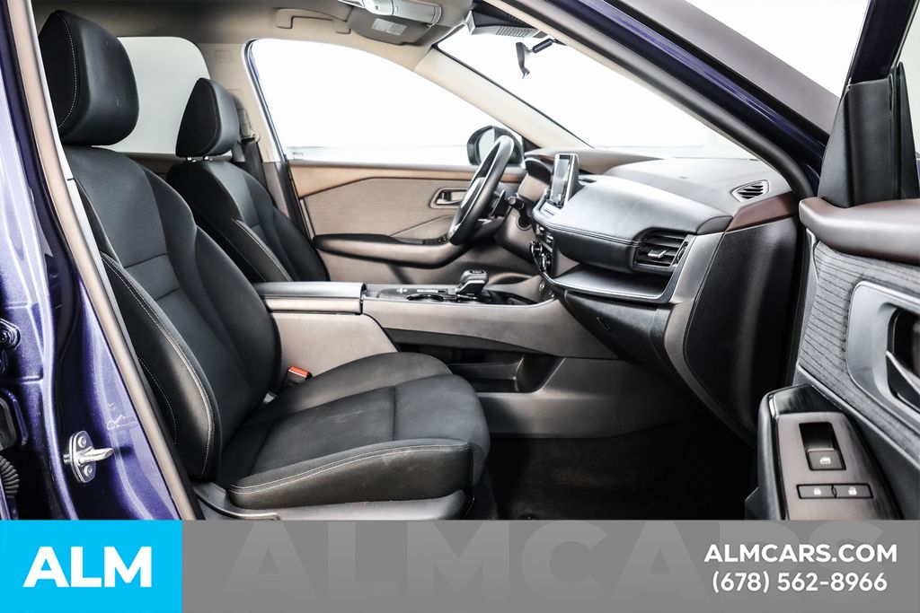 Used 2023 Blue Nissan S image 19
