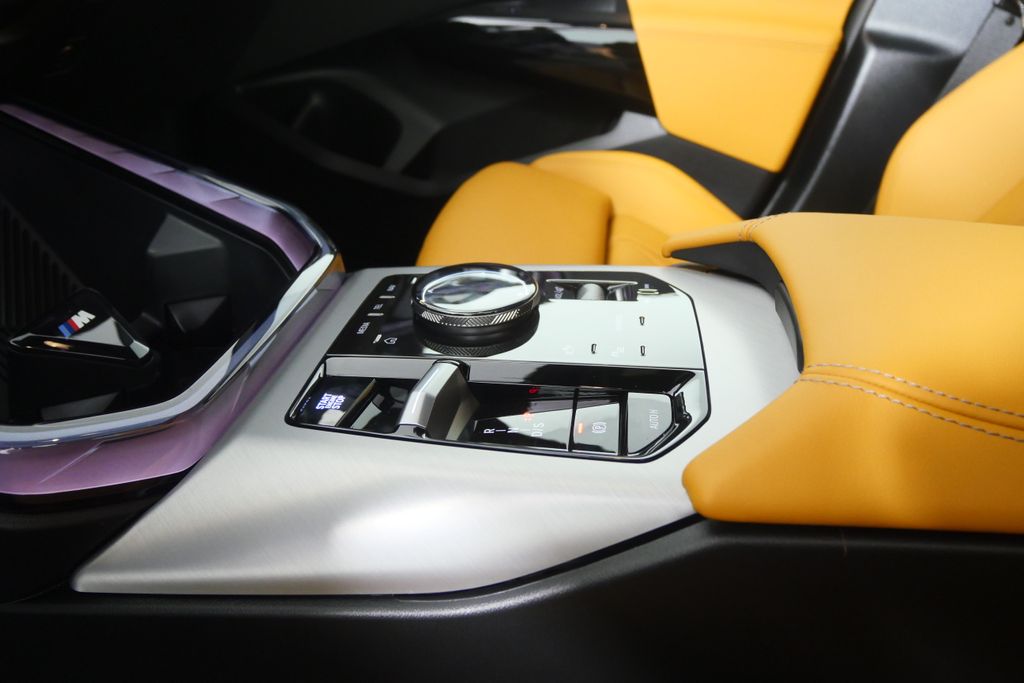 Thumbnail: 2026 BMW X3 - 23