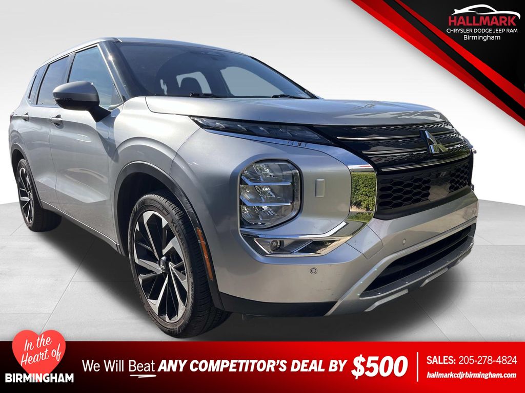 2024 Mitsubishi Outlander SE