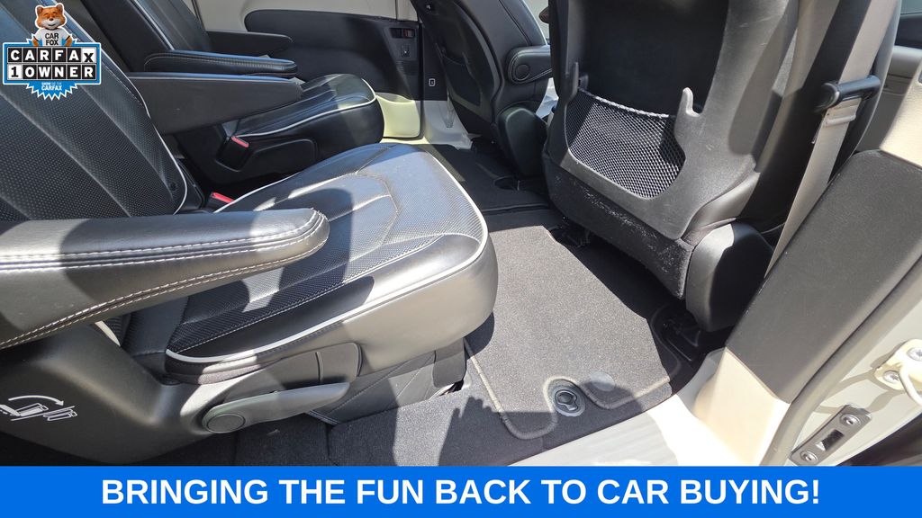 2023 Chrysler Pacifica Limited - Photo 15