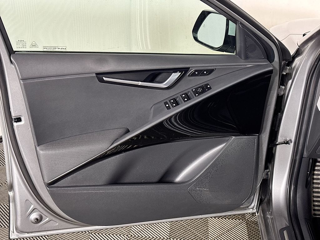 2023 Kia Niro EV Wave