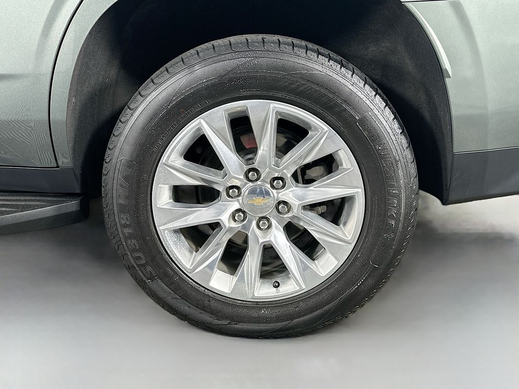 Used 2024 Gray Chevrolet Premier image 35