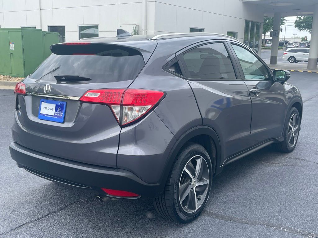 2022 Honda HR-V EX 5