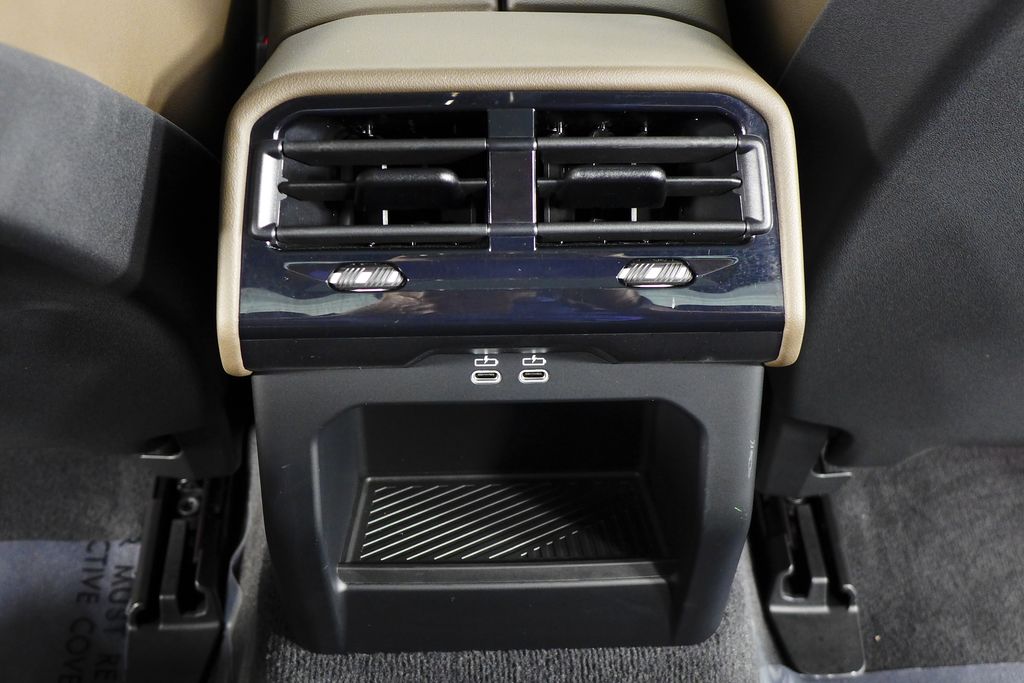 Thumbnail: 2024 BMW i5 - 23