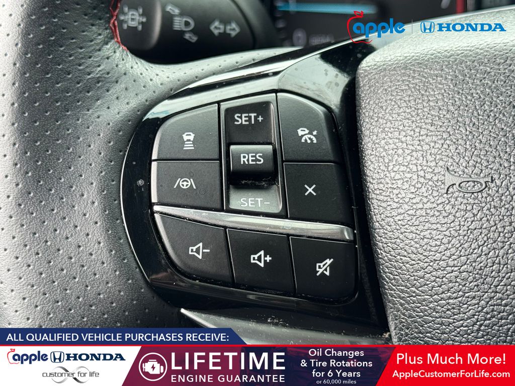 2024 Ford Explorer ST-Line