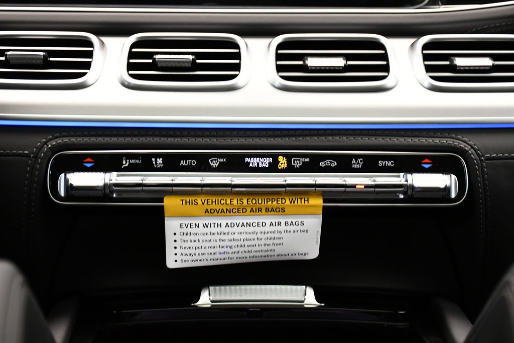 Thumbnail: 2026 Mercedes-Benz GLE - 29