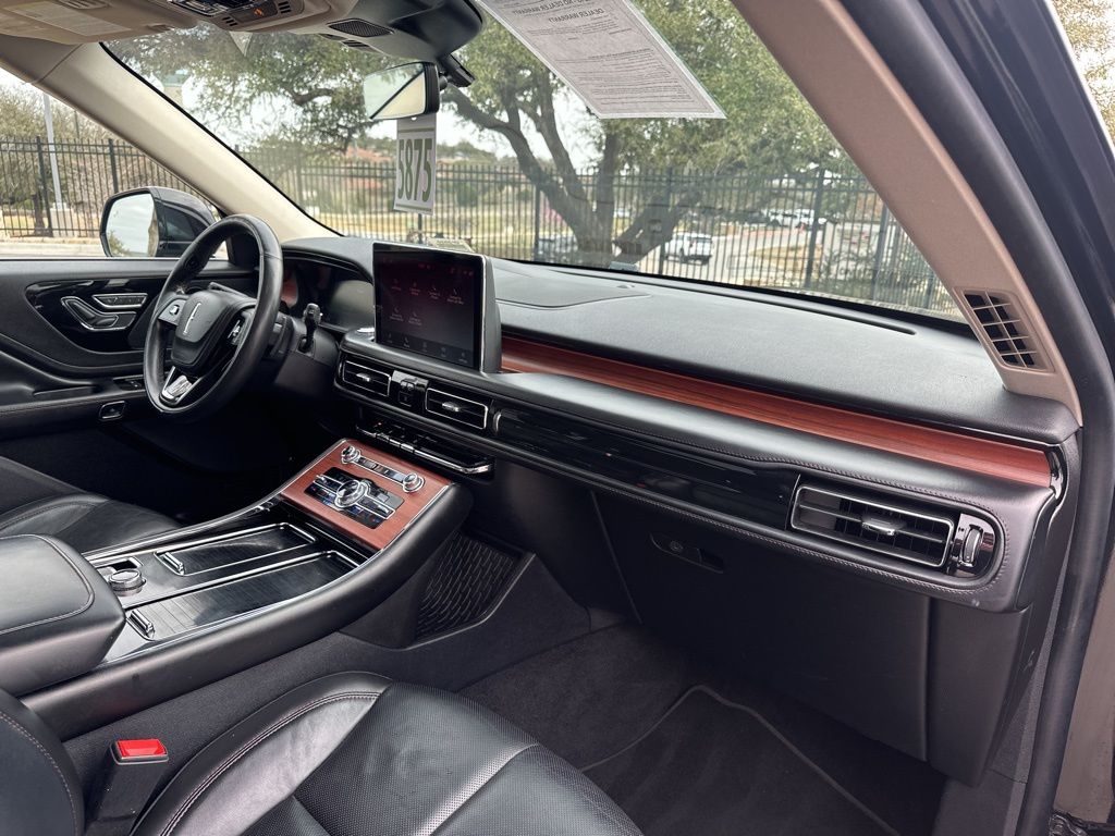 Used Car 2022 Lincoln Aviator  Reserve For Sale Under $40,000 In Austin, Texas