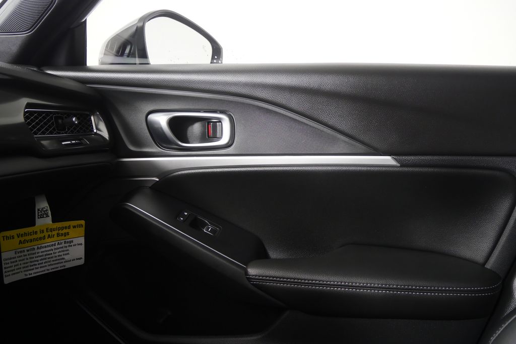 Thumbnail: 2024 Acura Integra - 26