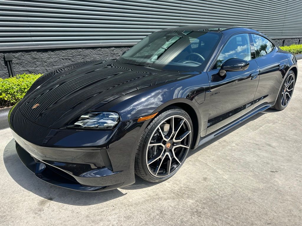 Thumbnail: 2026 Porsche Taycan - 7