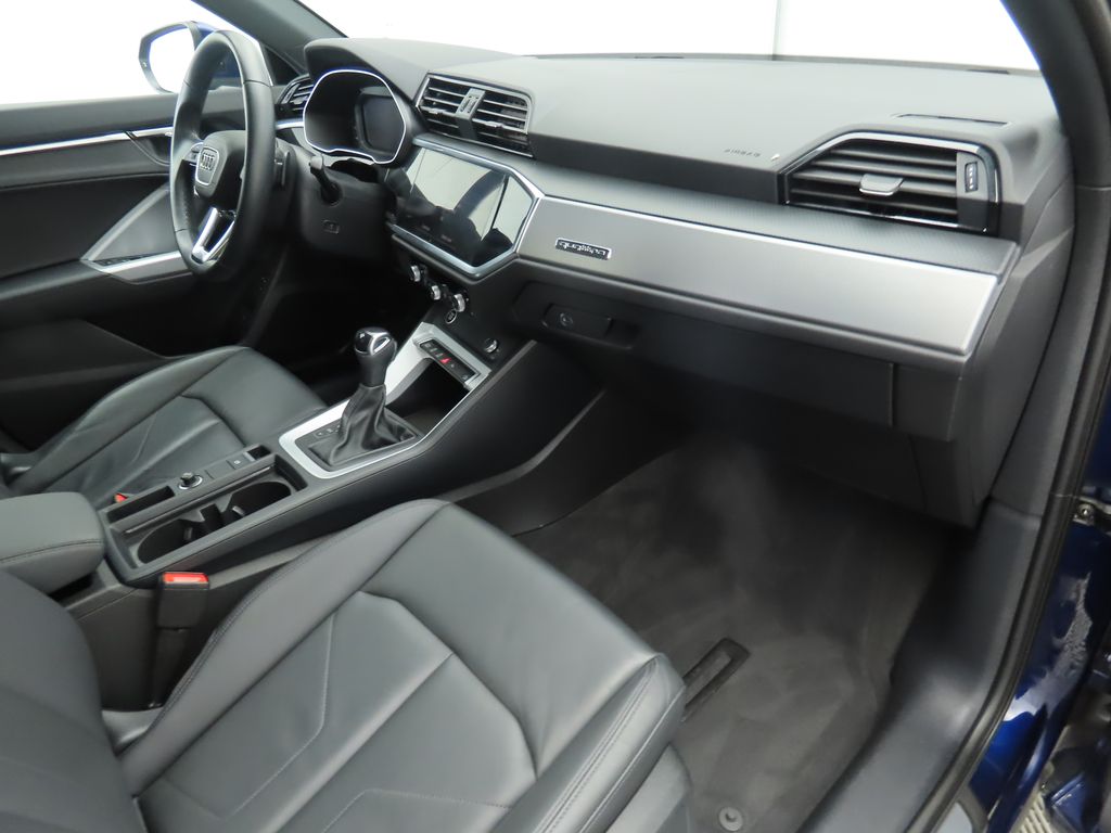 Thumbnail: 2023 Audi Q3 - 15