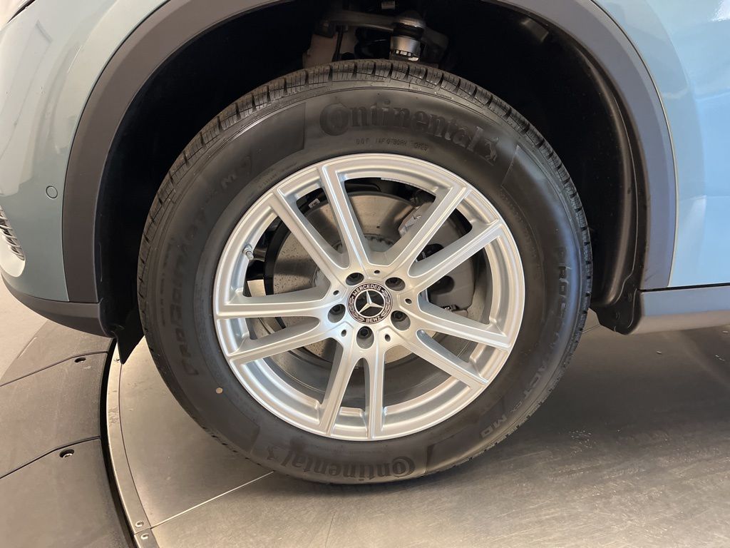 Thumbnail: 2026 Mercedes-Benz GLC - 10