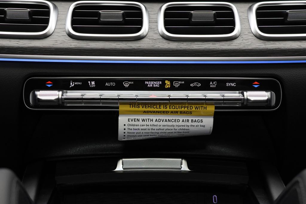 Thumbnail: 2026 Mercedes-Benz GLE - 29