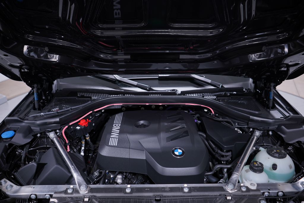 Thumbnail: 2026 BMW X3 - 15