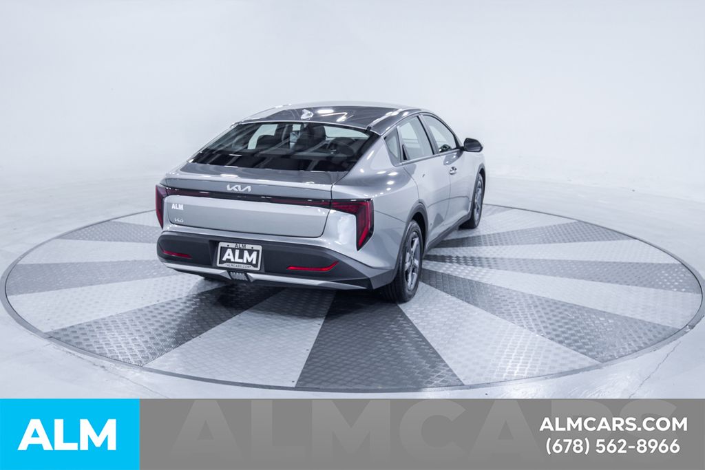 Used 2025 Gray Kia LXS image 9
