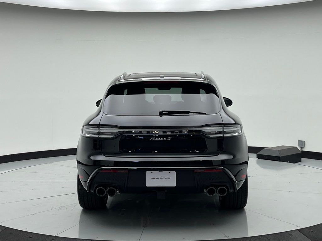 Thumbnail: 2025 Porsche Macan - 8