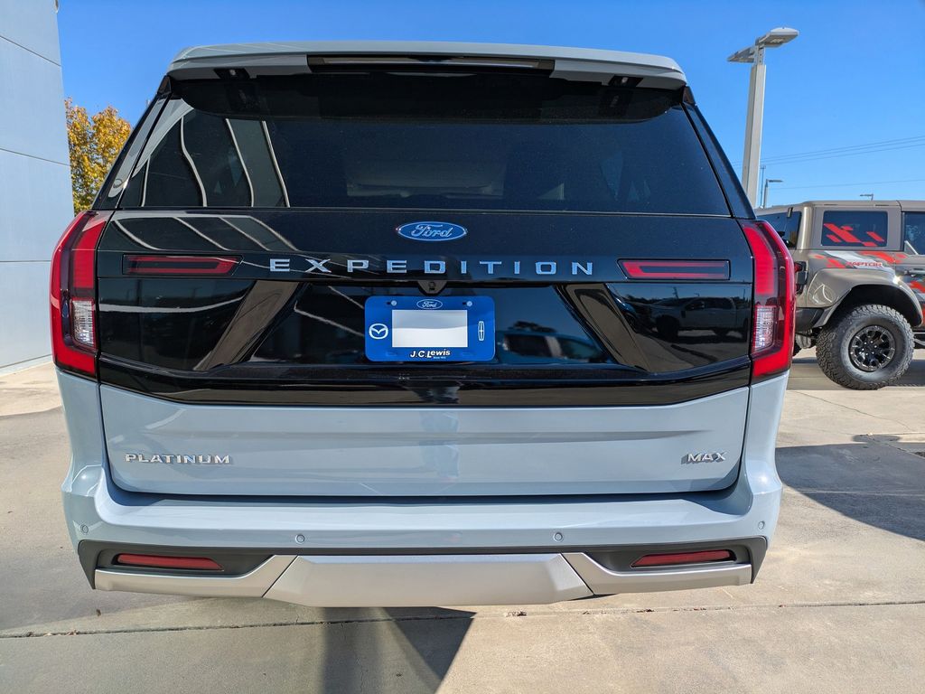 2025 Ford Expedition Platinum MAX