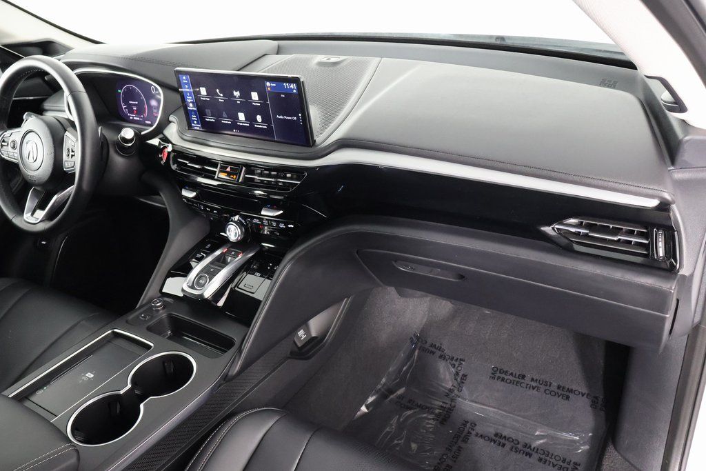 Thumbnail: 2025 Acura MDX - 9