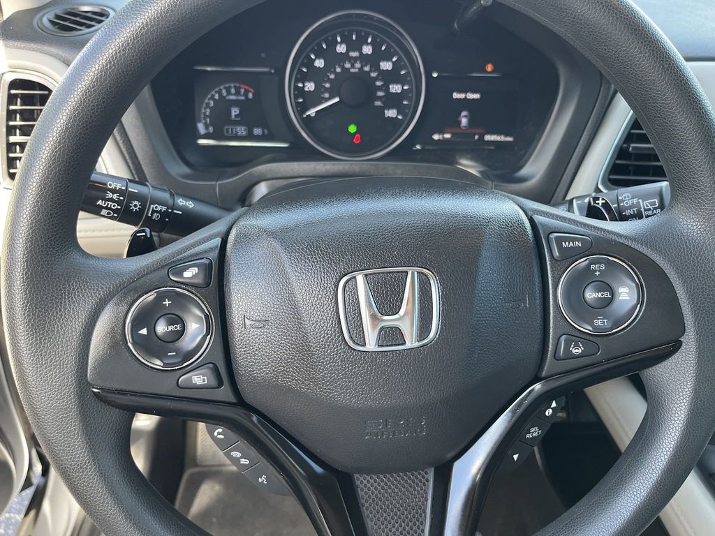 2019 Honda HR-V EX 31