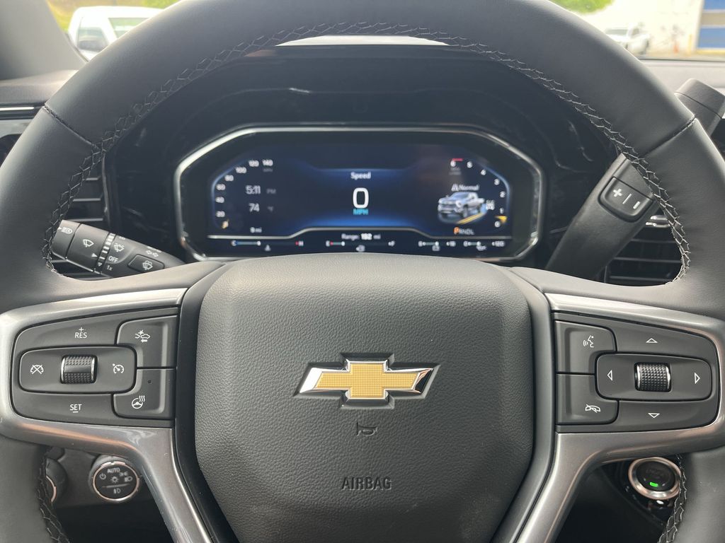 2025 Chevrolet Silverado 2500HD LT photo