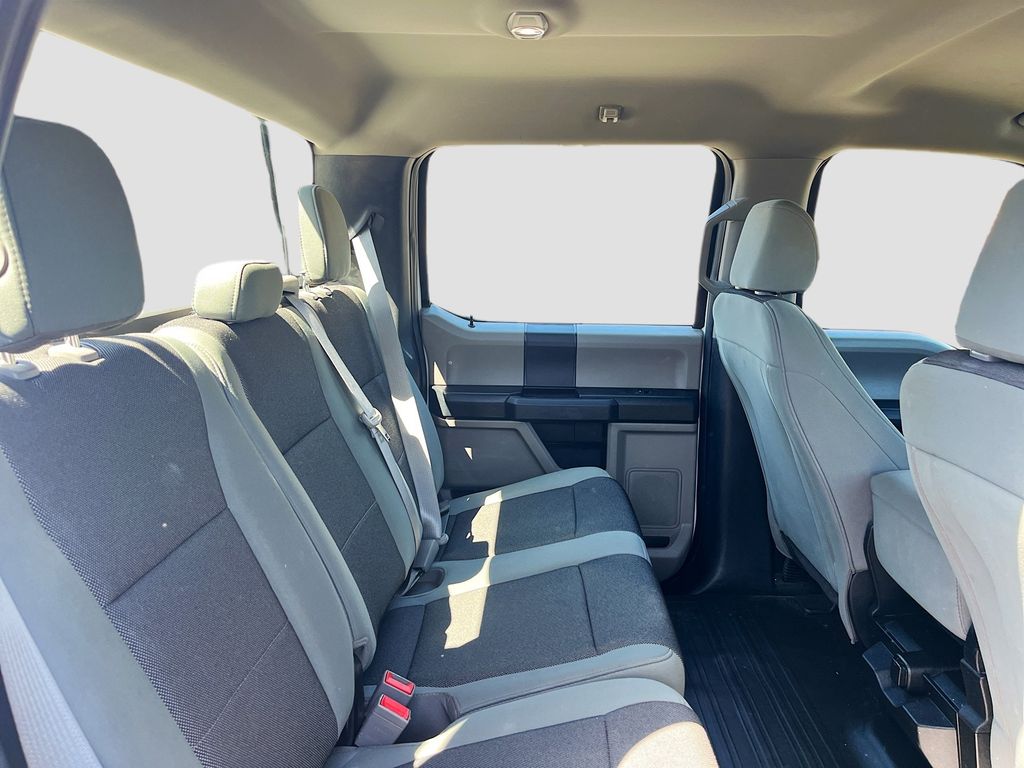 Used 2019 White Ford XL image 25