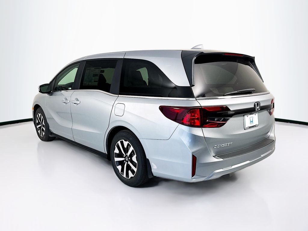New 2026 Silver Honda EX-L image 7