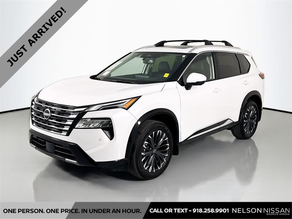 Everest White Pearl 2025 Nissan Rogue Platinum FWD SUV / Crossover Front-Wheel Drive Continuously Variable Transmission