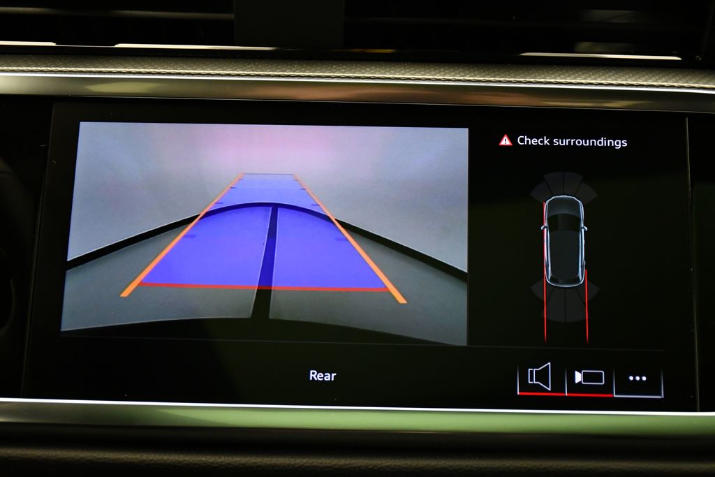 2025 Audi Q3  29