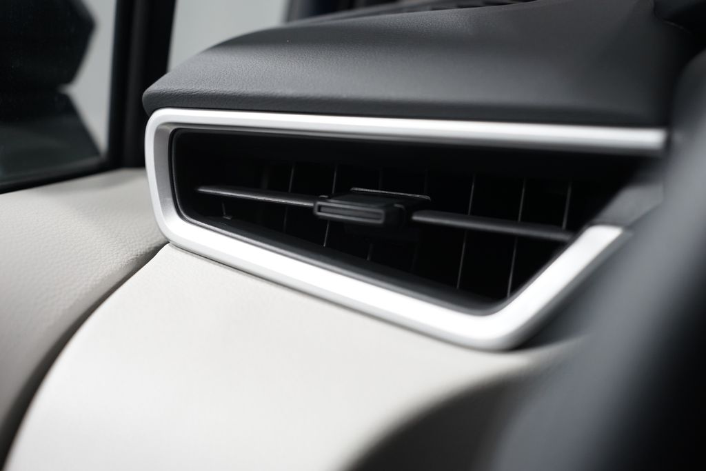 Thumbnail: 2026 Toyota Corolla - 23