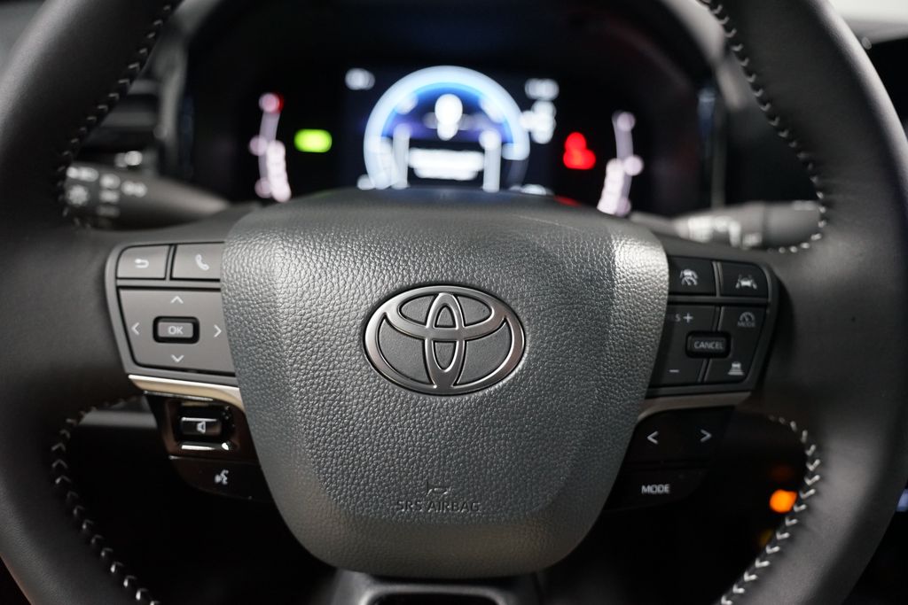 Thumbnail: 2026 Toyota Camry - 18