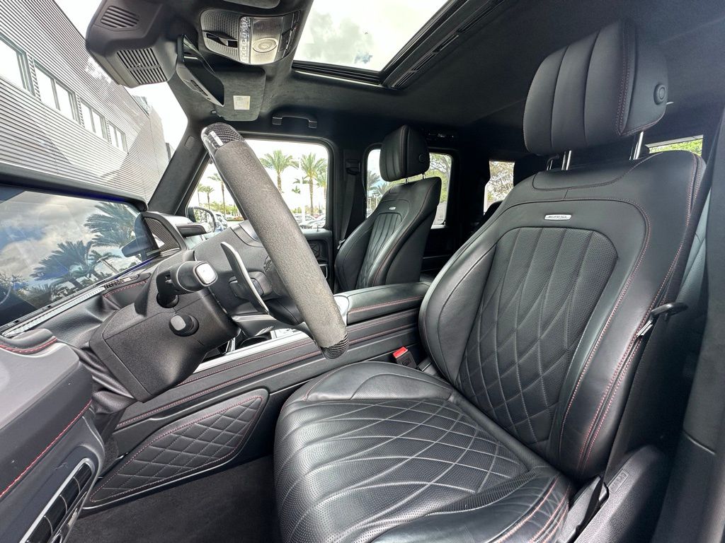 Thumbnail: 2022 Mercedes-Benz G-Class - 5