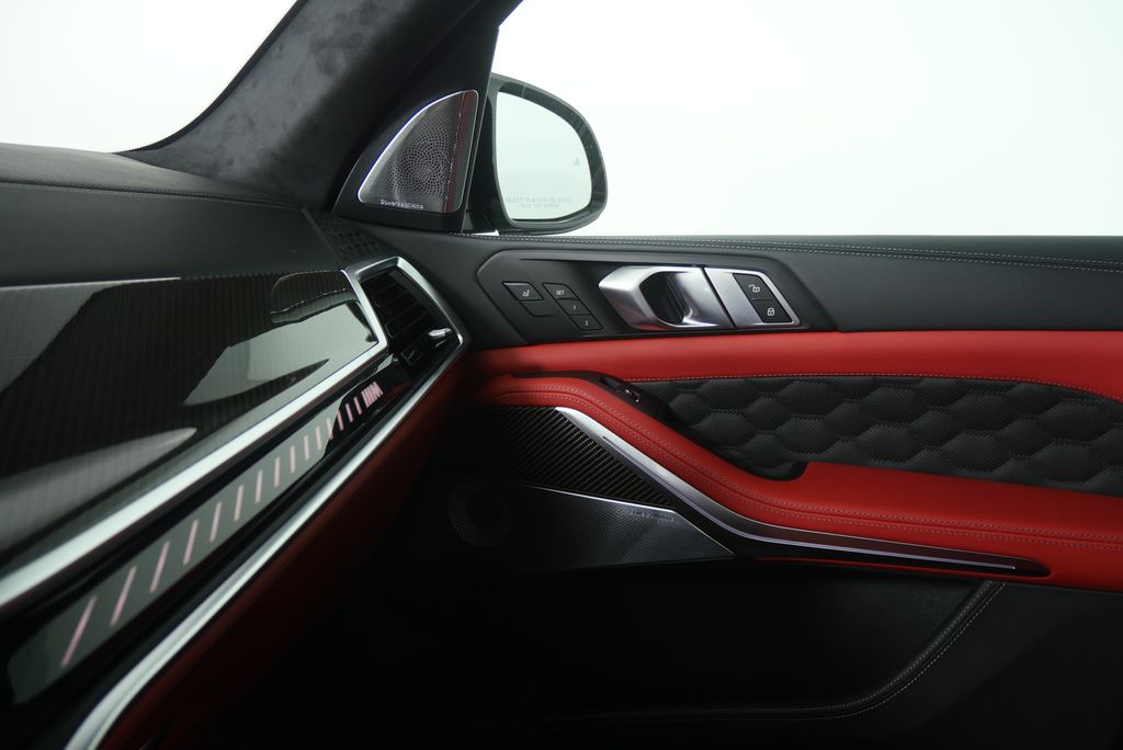 Thumbnail: 2026 BMW X5 - 25