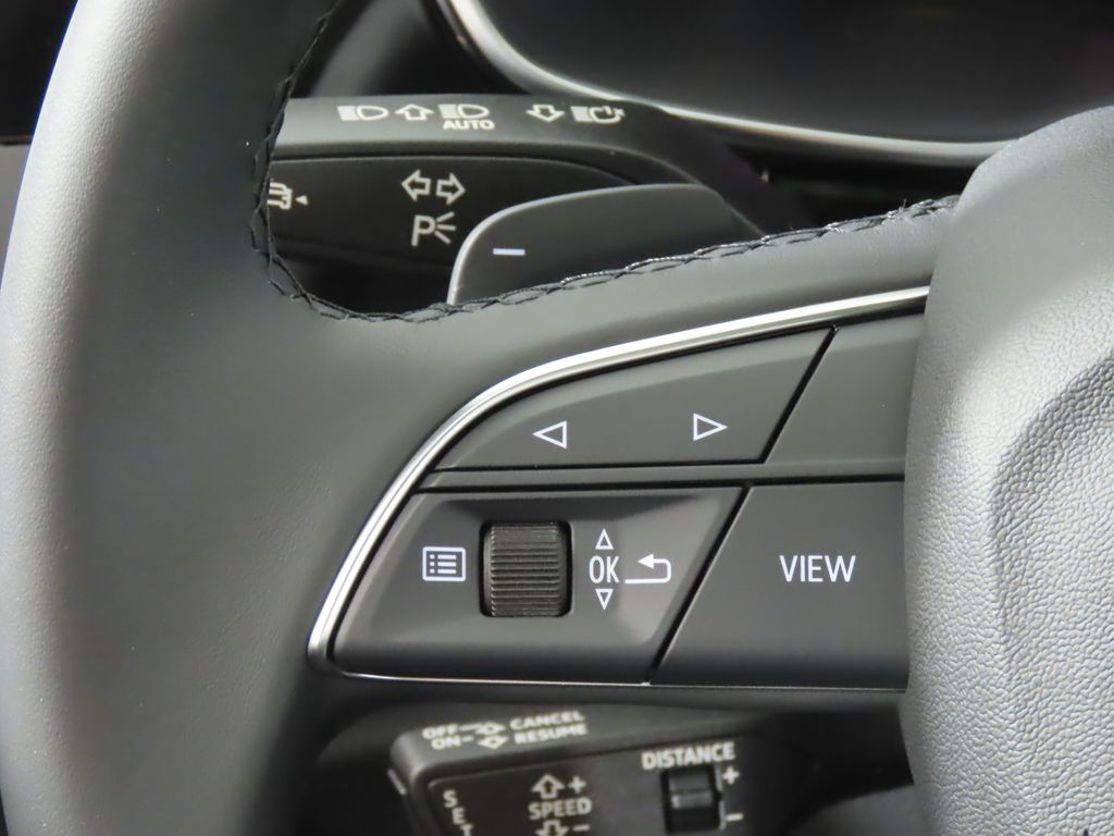 Thumbnail: 2025 Audi Q3 - 16