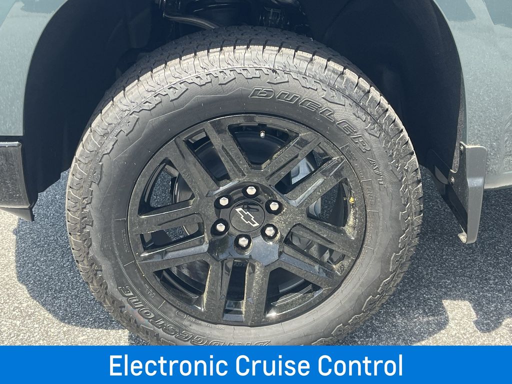 2025 Chevrolet Silverado 1500 LT Trail Boss photo