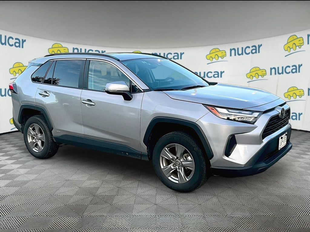 2025 Toyota RAV4 Hybrid — photo 1