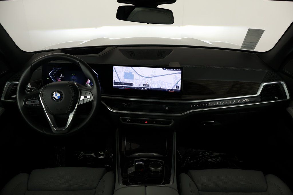 2024 BMW X5 sDrive40i 8