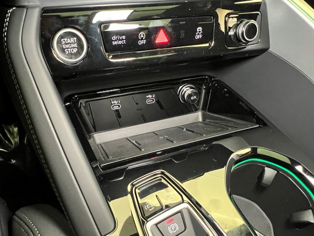 Thumbnail: 2025 Audi Q5 - 32