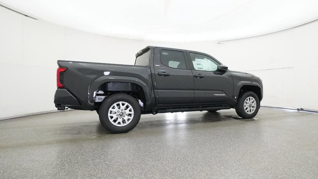 Thumbnail: 2025 Toyota Tacoma - 3