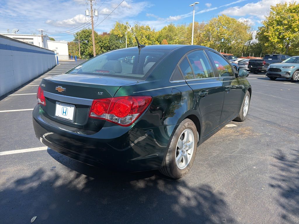 Thumbnail: 2014 Chevrolet Cruze - 5